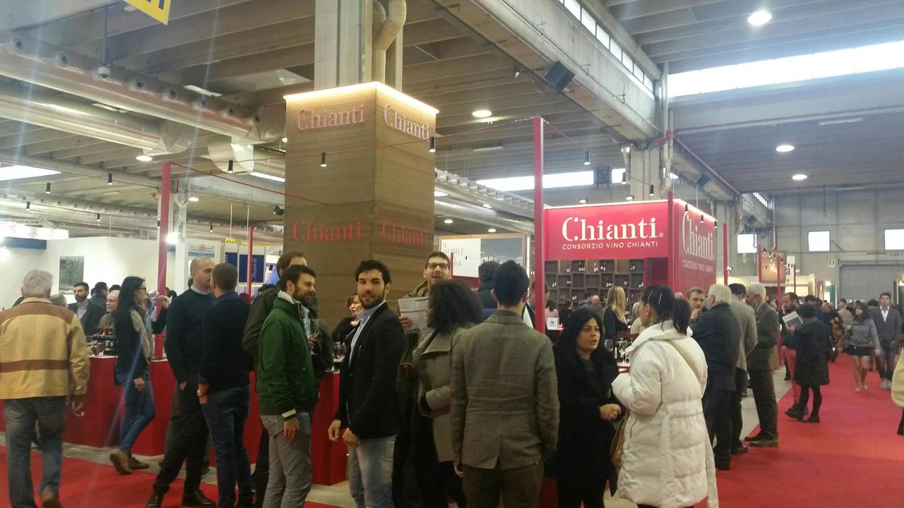Il padiglione della Toscana al Vinitaly
