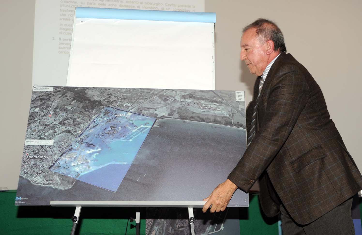 Tidjani annuncia la rinuncia all'altoforno (foto PaBar)