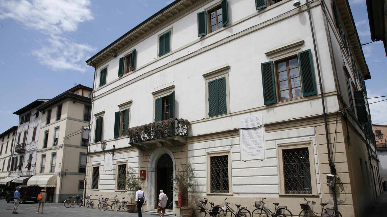 Il municipio di Camaiore