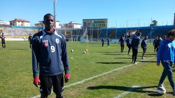 Il difensore nerazzurro Samba Benga