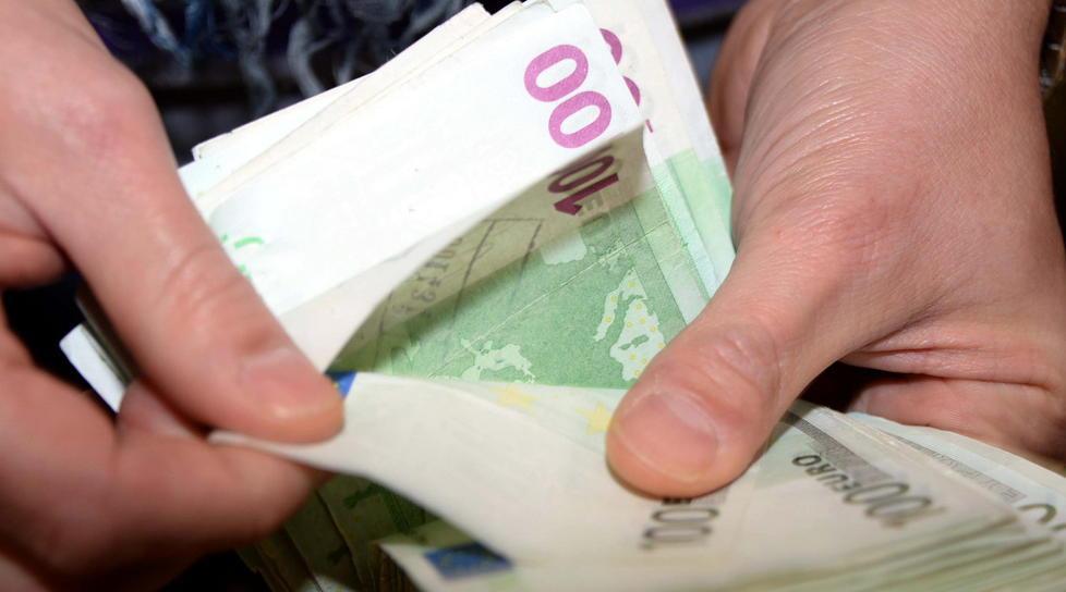 Castagneto, 72mila euro di contributi per gli affitti