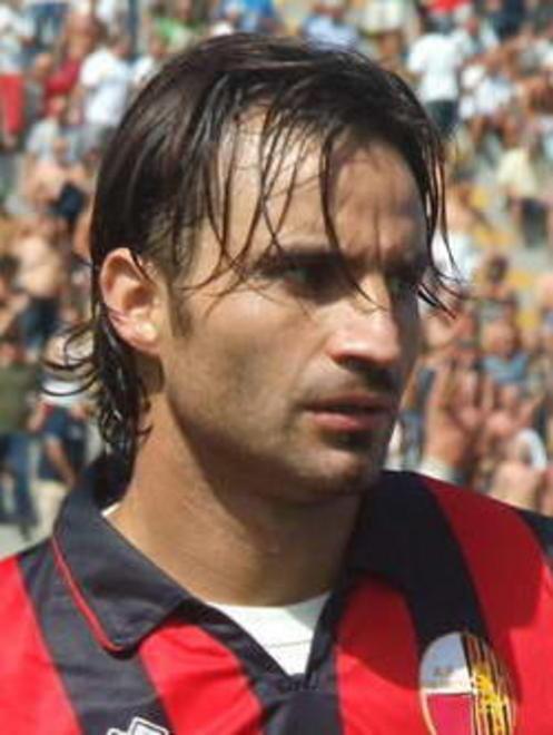 Per la Lucchese soltanto 4 vittorie in 90 anni di derby 