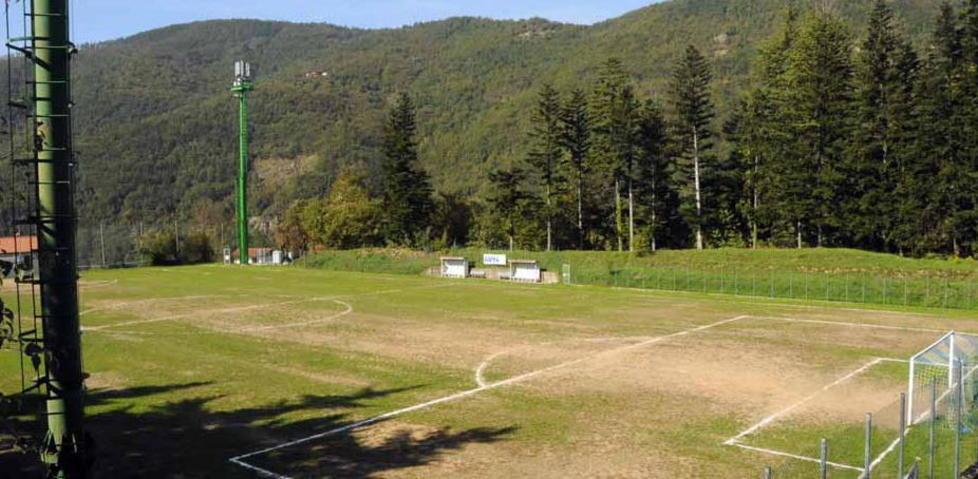 No ad un’altra antenna nel centro di Fivizzano 