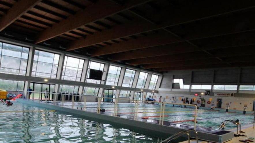 Alle piscine comunali arrivano sei lettere di licenziamento