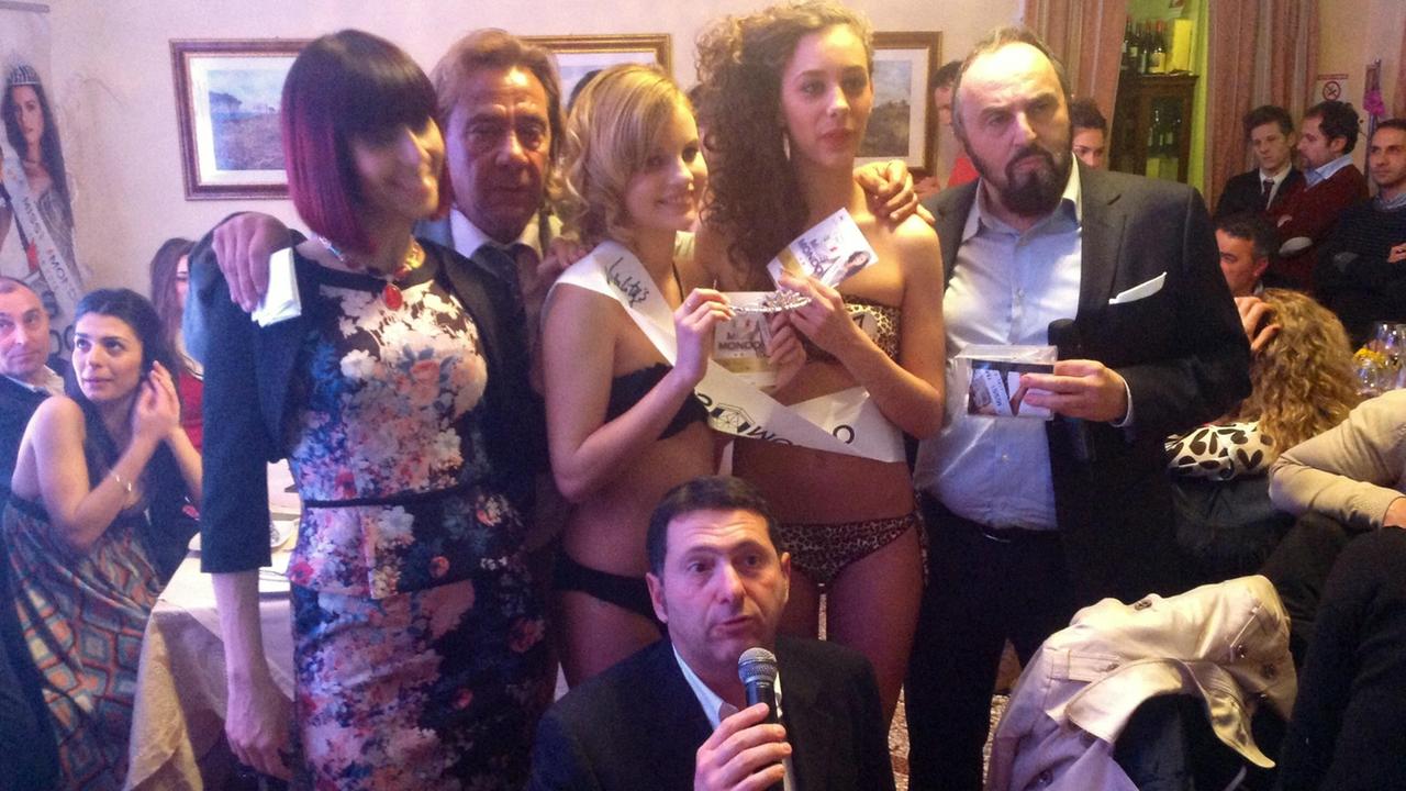 Scelte due ragazze per le fasi finali di miss Mondo