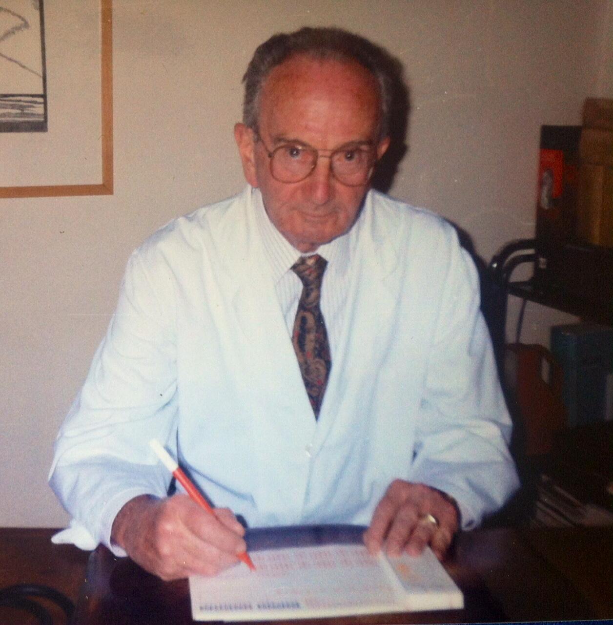 Il dottor Enzo Biondi