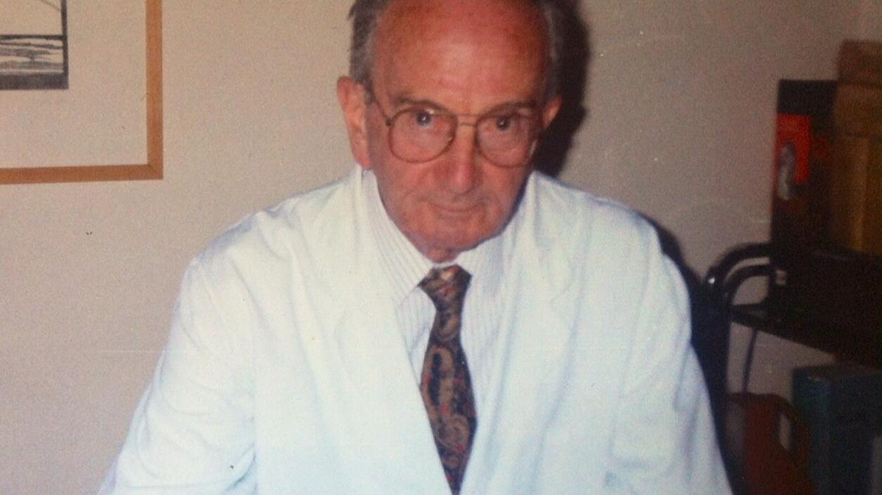 Il dottor Enzo Biondi