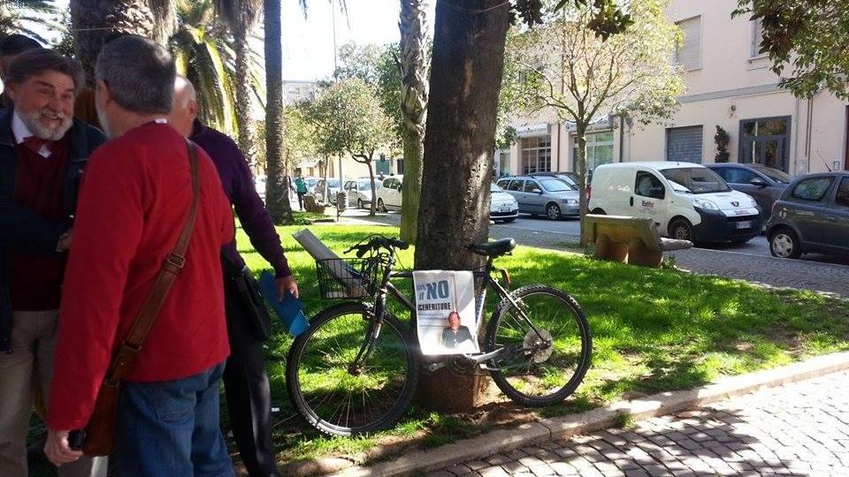 La bicicletta dell'avvocato Zuccaro: un anno dopo, per un giorno, è tornata in piazza