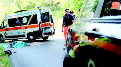 Schianto fatale, muore operaio a 32 anni