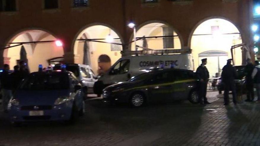 Polizia, Municipale e Finanza setacciano parchi e bar notturni