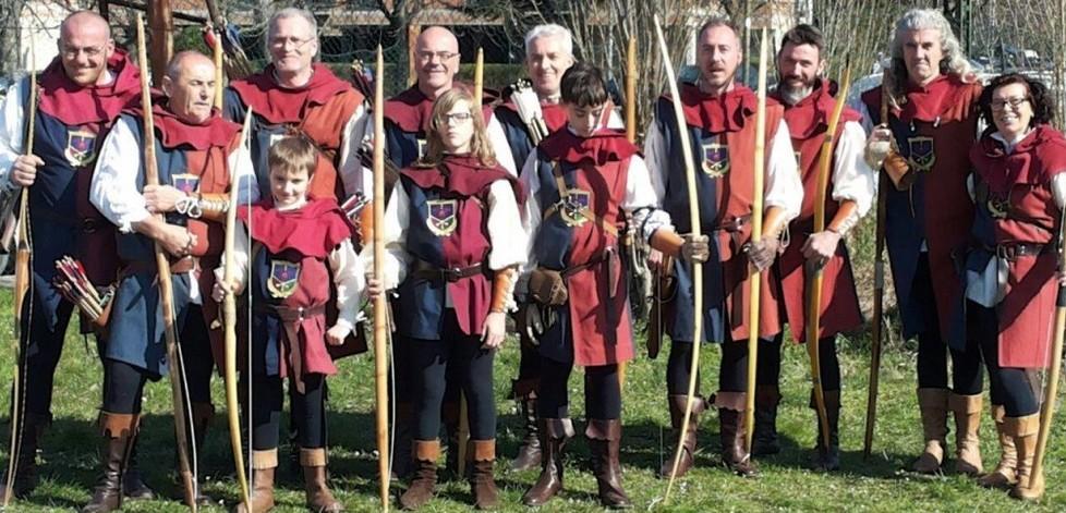 Campionato di tiro con l’arco storico ai piedi del castello