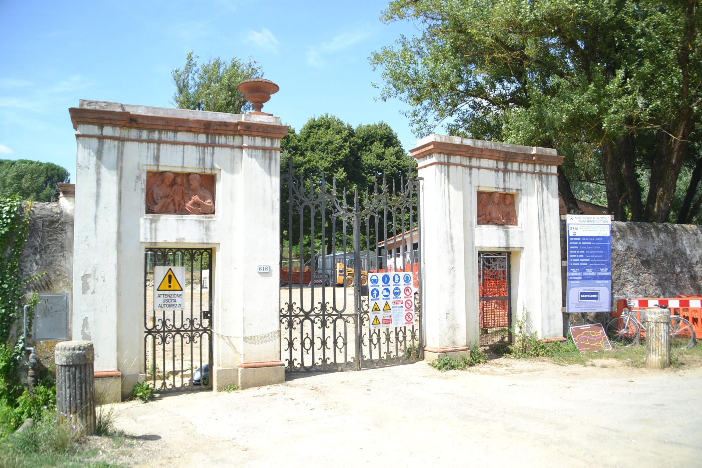 L'ingresso delle Madonne Bianche