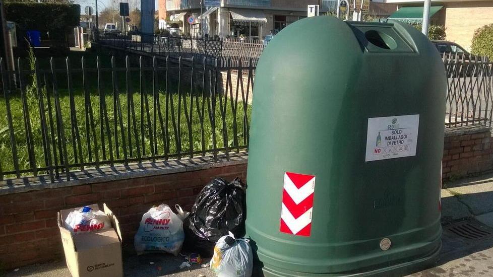 Telecamere contro gli abbandoni dei rifiuti per le vie di Ponsacco
