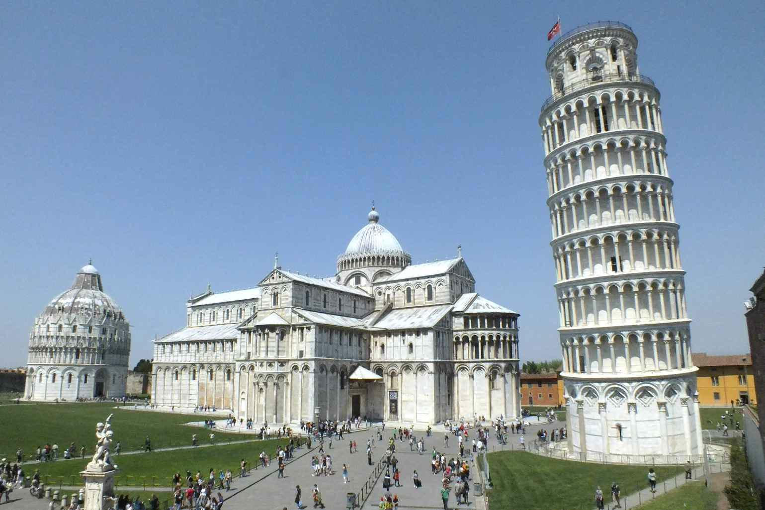La Torre è stata esclusa dal logo regionale per l’Expo