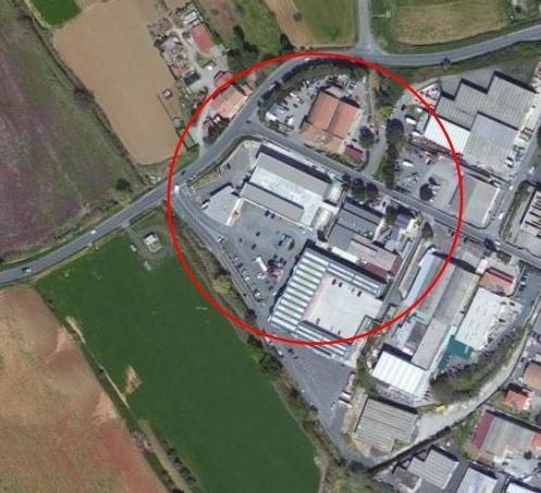 Il sito di Poggio Gagliardo, nel cerchio in rosso, da cui si è diffuso l’inquinamento della falda superficiale