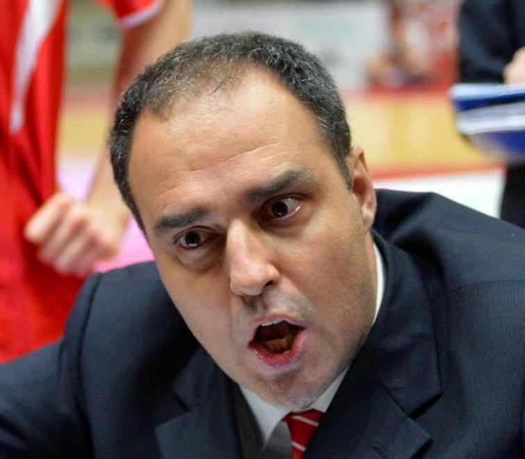 Tutti i riflettori del basket su Tesi Group-Cantù 