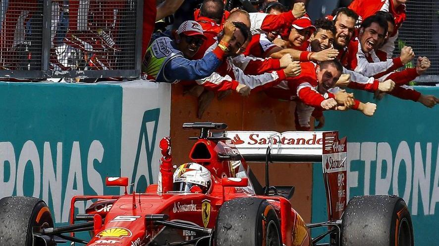 La Mercedes stavolta rosica Decisiva la strategia ai box