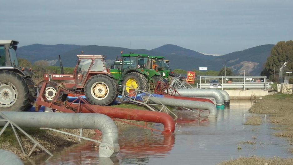 Fossi e corsi d’acqua, manutenzione “fai da te”