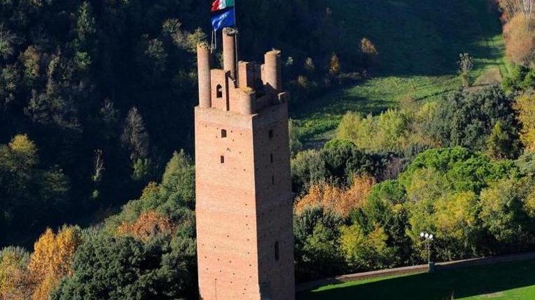 La rocca si tinge di blu per la giornata dell’autismo