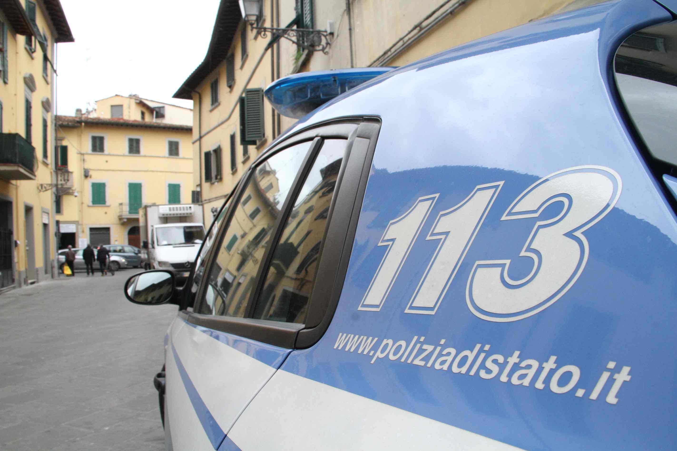 Una pattuglia della polizia