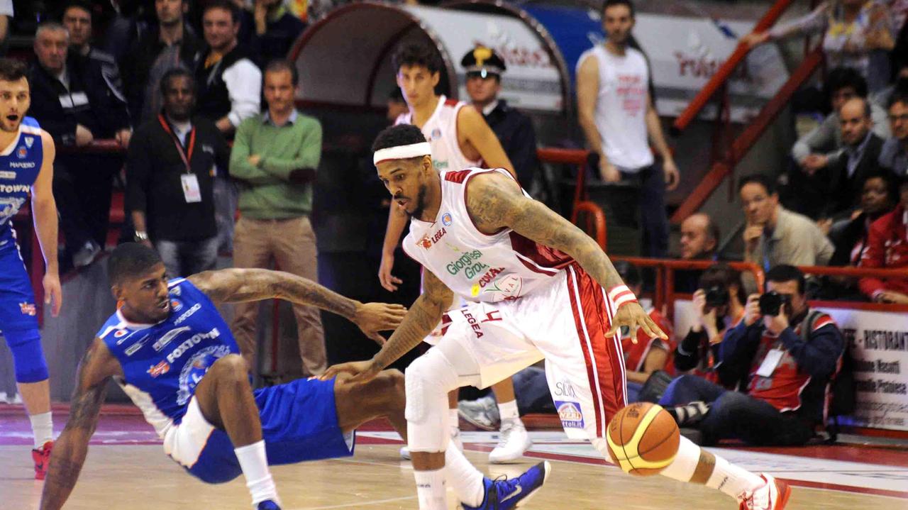 E' Pistoia che si regala una notte da Nba - Le foto del trionfo