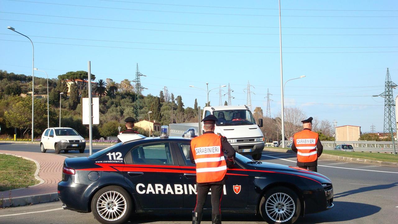 Posto di blocco dei carabinieri di Piombino