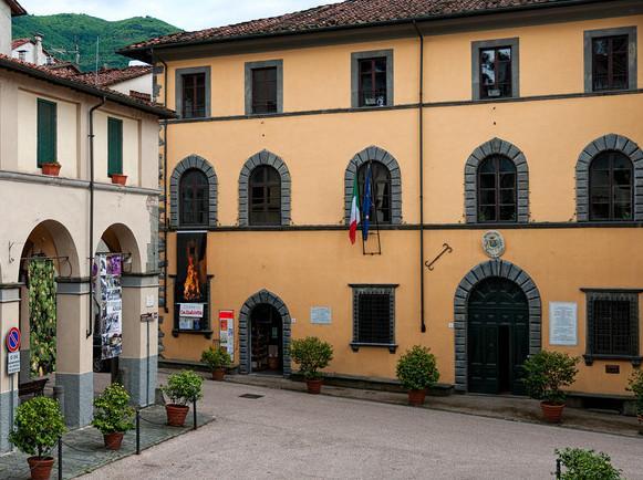Borgo, «quel concorso è da revocare» 