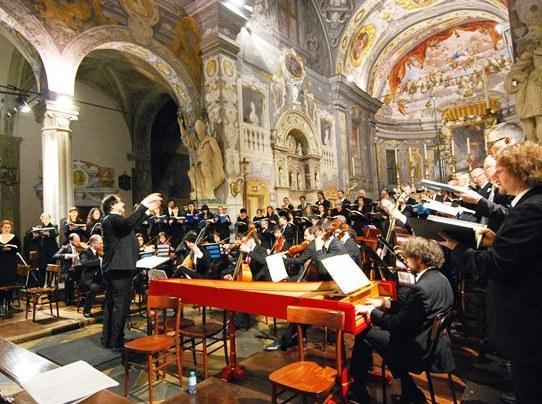 Bellissimo concerto di Pasqua Applausi per il Coro di S. Spirito