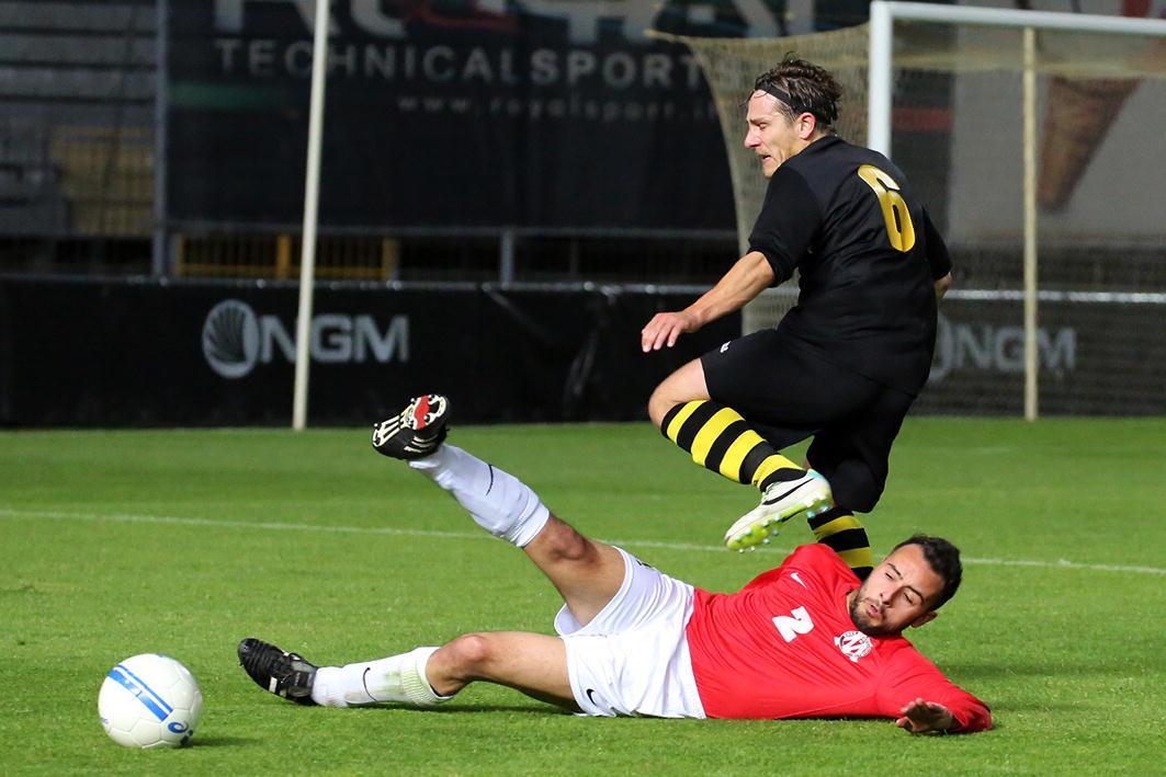 Un'azione della finale 2013/2014 al Castellani di Empoli (foto agenzia Carlo Sestini)