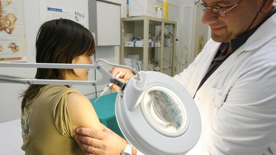 Vaccinazione gratuita per tutti fino a 18 anni