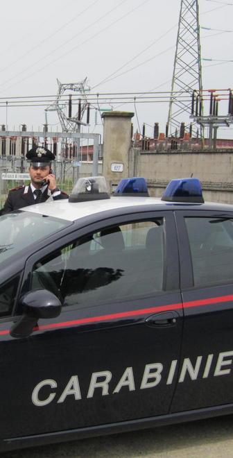 Rubano iPhone per “divertirsi” Lui confessa e lo denunciano 