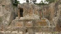 Pompa rotta L’antica tomba va sott’acqua