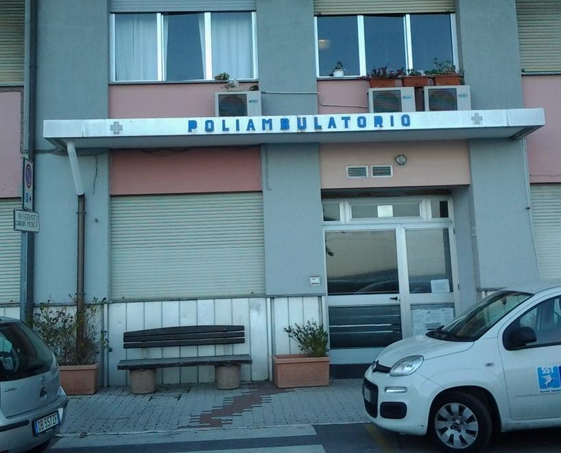 Lunedì panico, ieri speranza «L’antibiotico era introvabile»