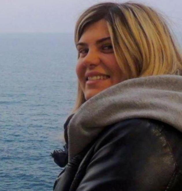 Abbracci gratis, per chi si fida 