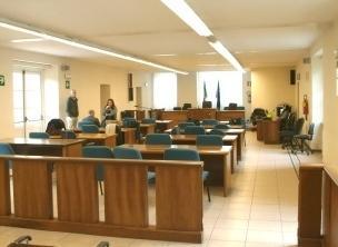 Minacce gravi al giudice, Facebook fa resistenza 