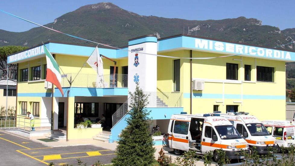 Dipendenti fanno causa alla Misericordia