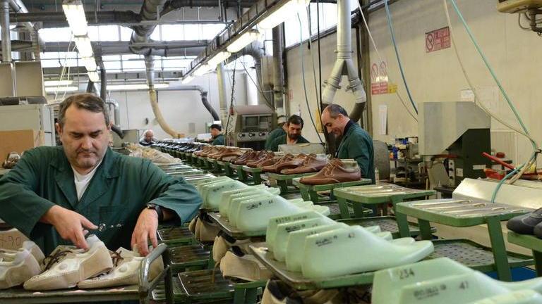 Le calzature affossano l’export