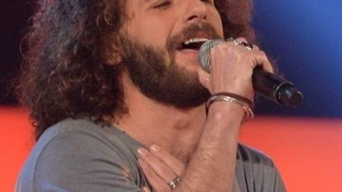 Luca passa il primo esame a The Voice, ora tocca a Thomas