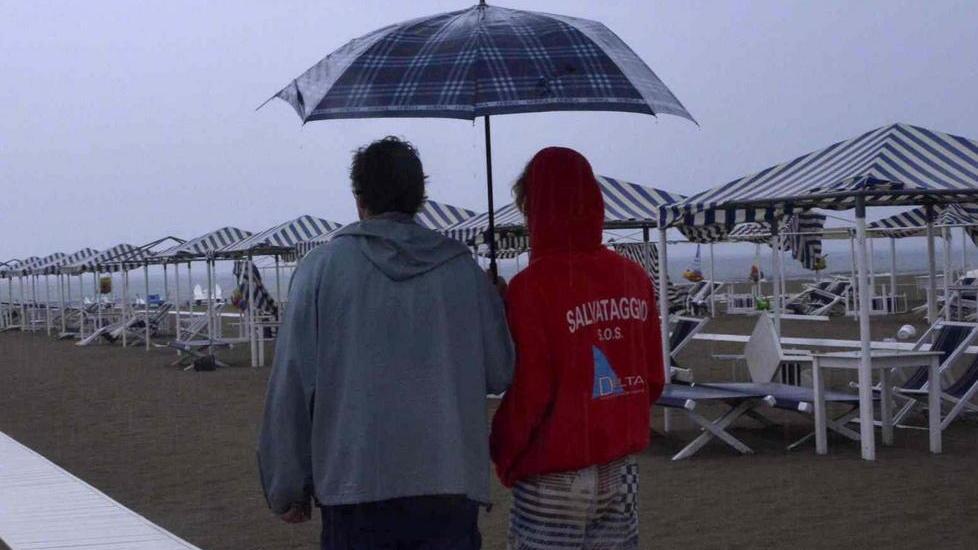 In Versilia ristoranti già pieni, gli hotel stentano