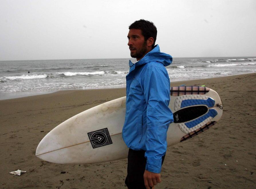 Surfisti salvano sei turisti stranieri in mare 