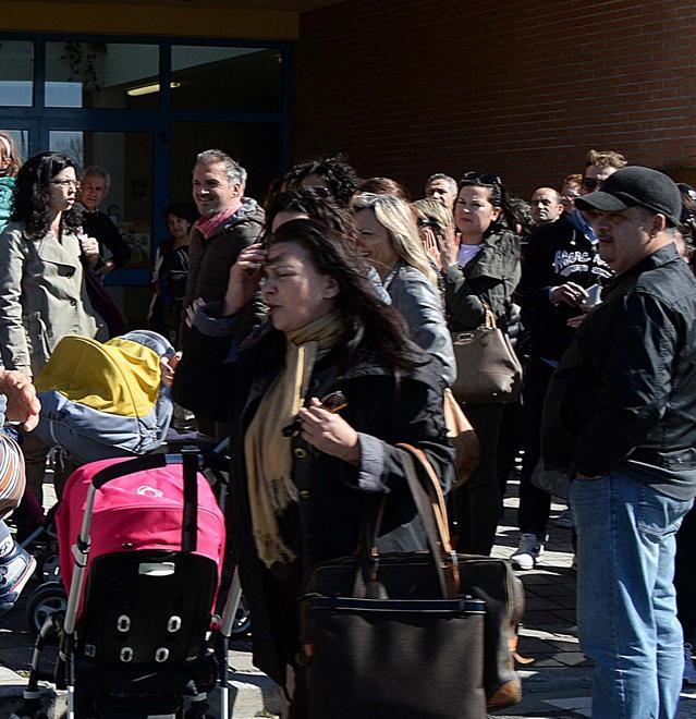 Quelle urla “Vergogna, vergogna” e poi l’accordo per utilizzare l’aula magna