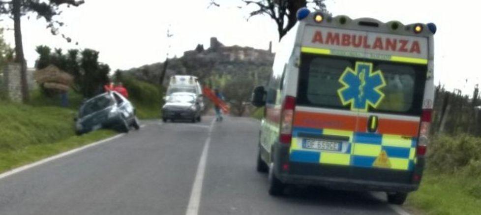 Tamponamento con tre feriti