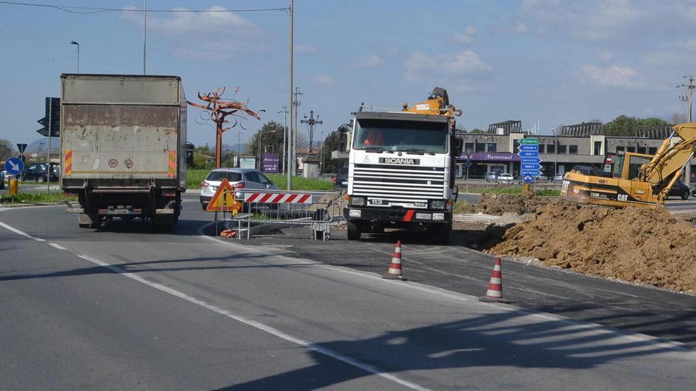 Si snellisce il traffico a Papao con una nuova strada di accesso