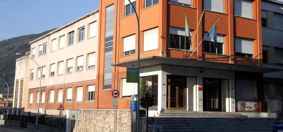 Alberghiero, niente soldi per il convitto 
