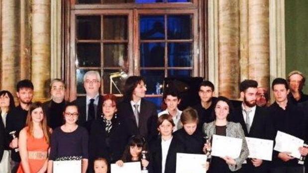 In trecento al concorso per giovani musicisti