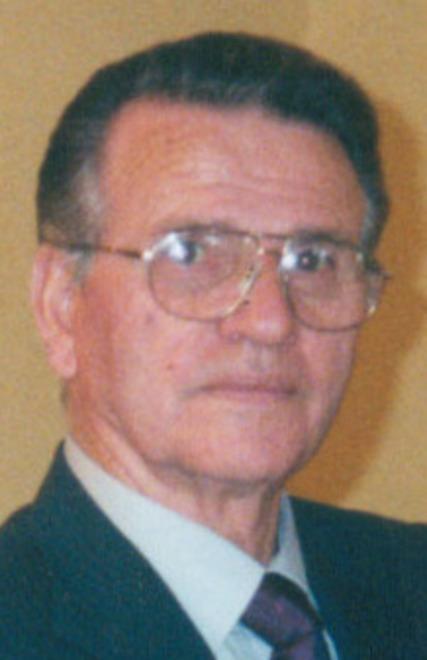 Scomparsi due storici muratori 