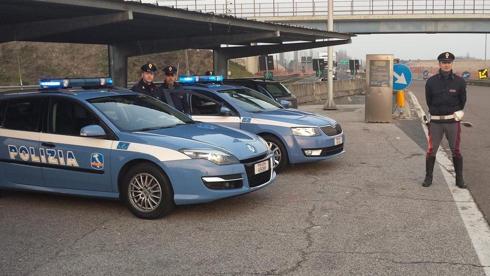 Mossa a tenaglia in A13 per bloccare i ladri