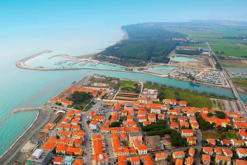 Una veduta di Marina di Cecina