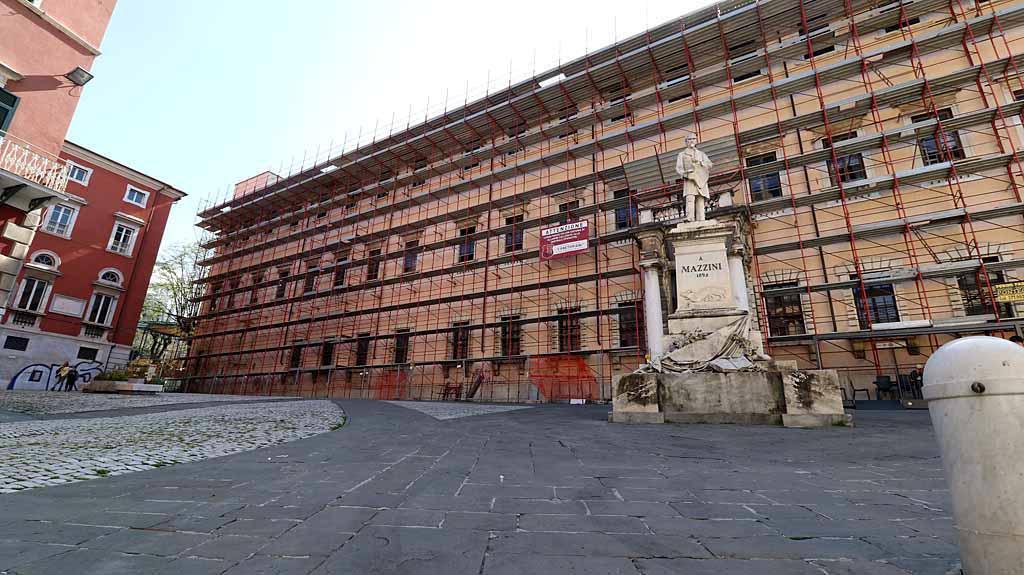 Piazza Accademia a Carrara