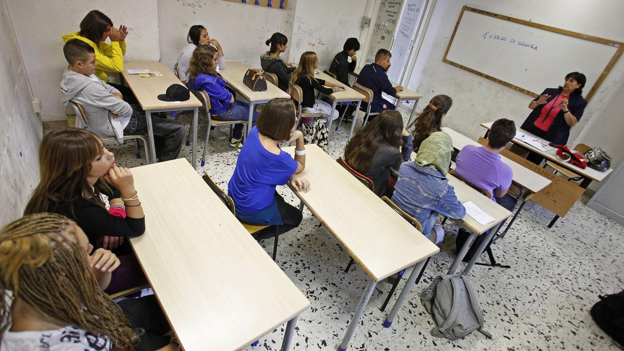 Alcuni studenti in una classe